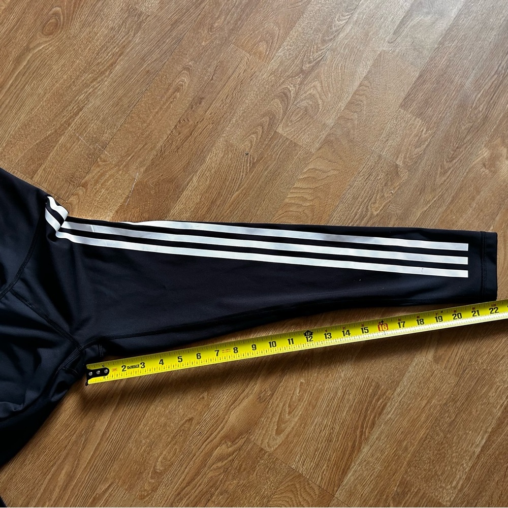 adidas woman’s black activewear fitness Leggings with White Three-Stripes Sz S - Picture 3 of 7